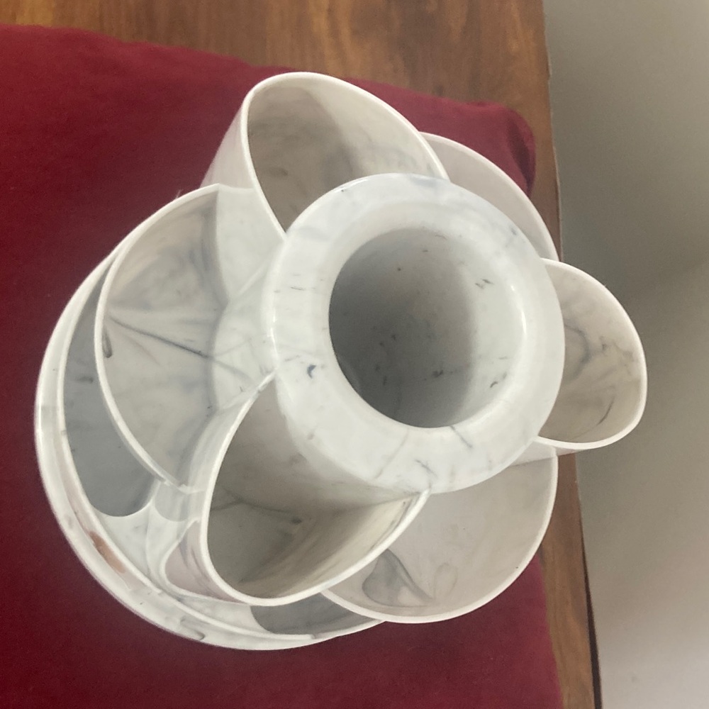 10 compartment multi use revolving organizer faux marble look - Picture 6 of 14